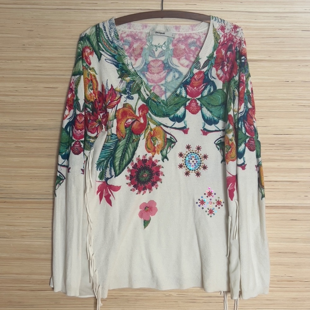 Desigual floral waffle knit top size L fringe boho sequin embroidered v-neck
